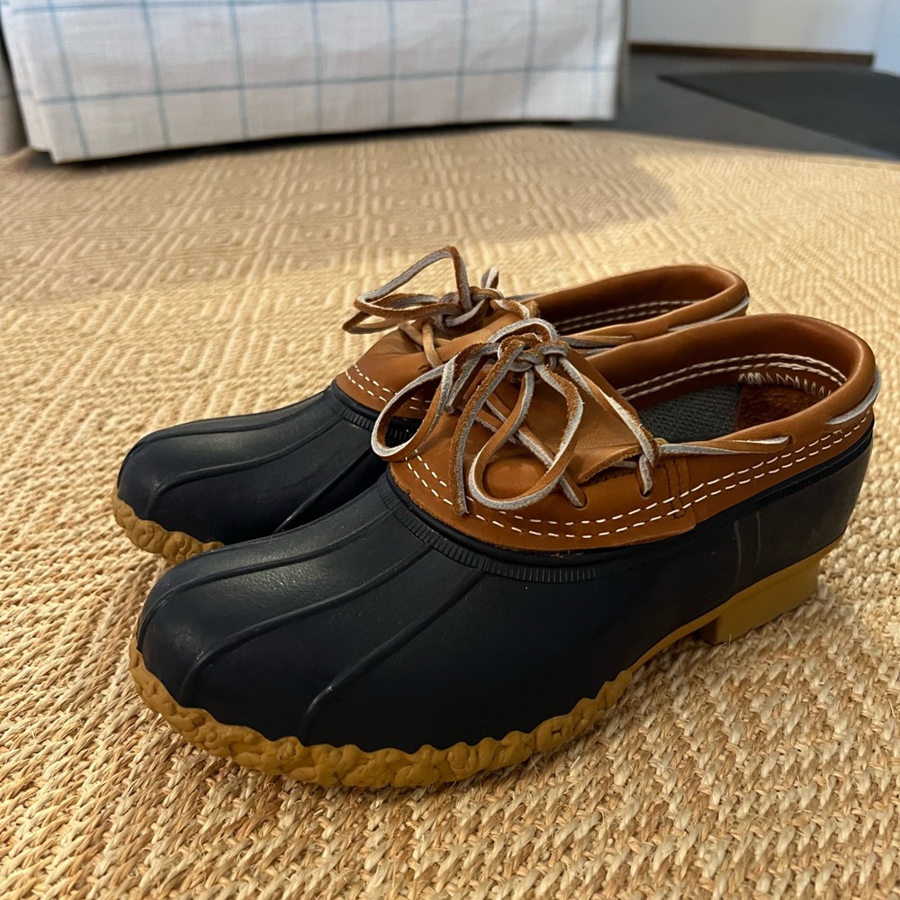 Women’s LL Bean boots. Worn ONCE